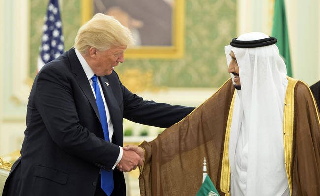El nuevo rumbo de Trump en Medio Oriente: realineamientos, retrocesos y el costo estratégico del pragmatismo transaccional Eje Global